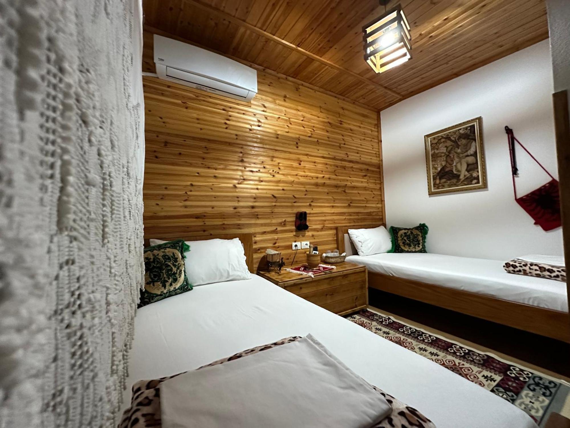 Ahmetaj Guest House Gjirokastër Exterior foto