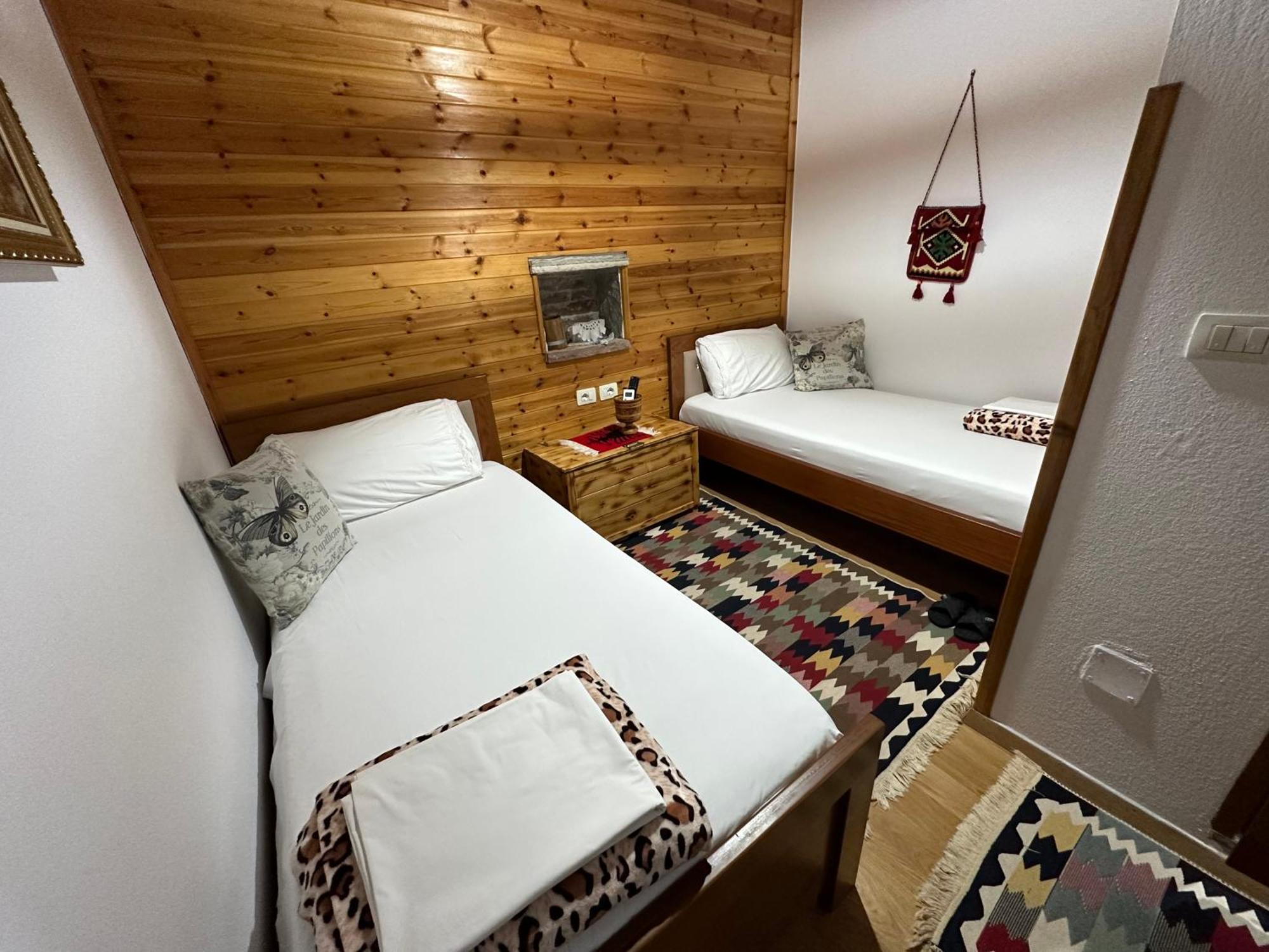 Ahmetaj Guest House Gjirokastër Exterior foto