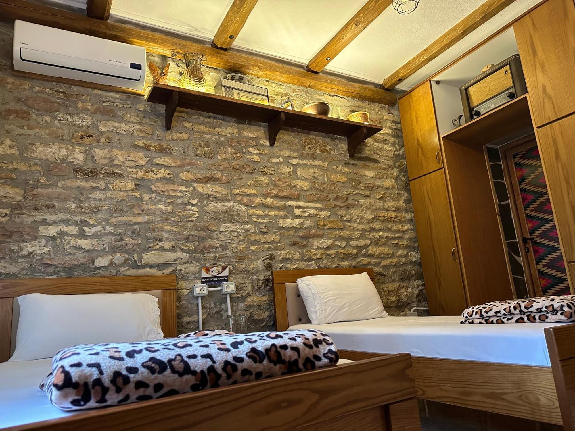 Ahmetaj Guest House Gjirokastër Exterior foto